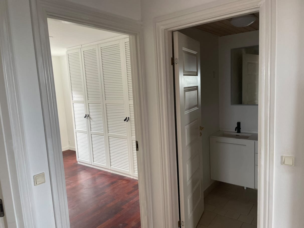 40C9434E-F207-4DC7-B490-9FCAF420EE55